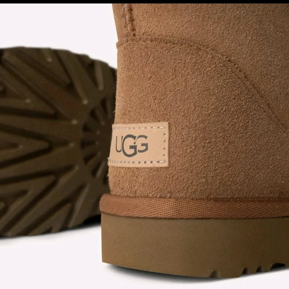 UGG Womens Classic Tall II Boot,chestnut - Picture 3 of 7